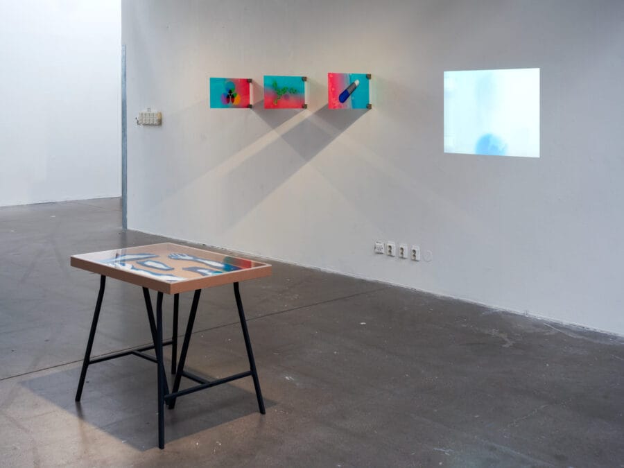 O≡Cyan – For a dark holism to matter